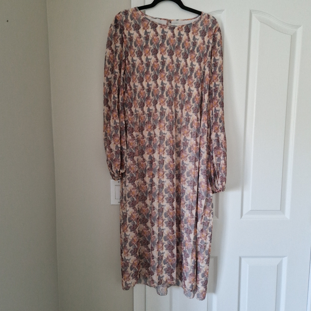 Wilfred Pink Sheath Dress with Bishop Sleeves - Picture 2 of 5